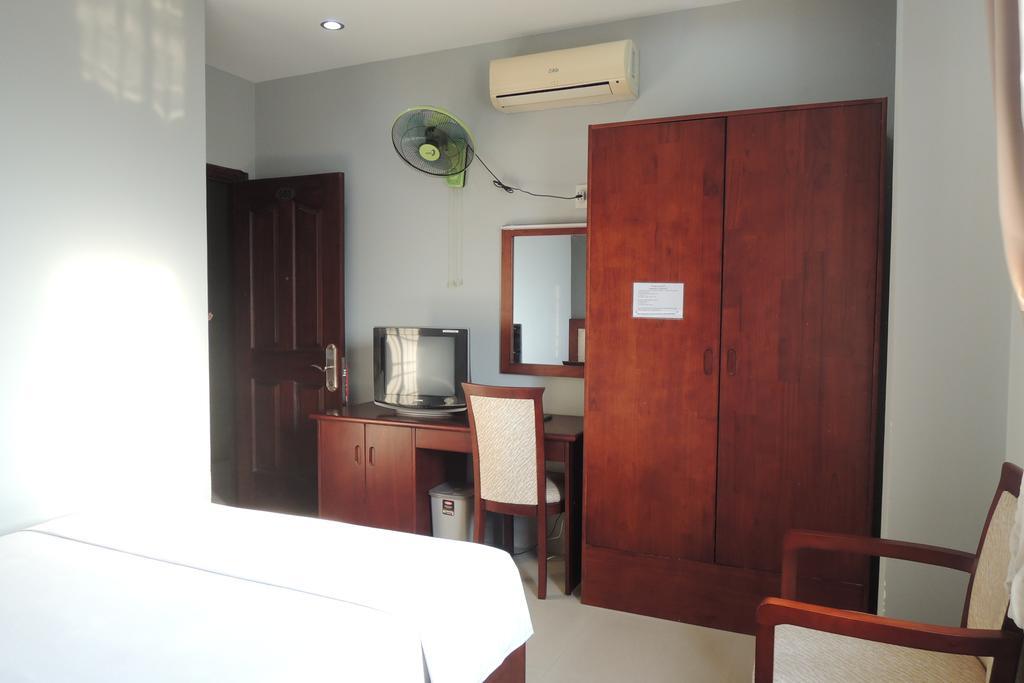 Ocean Bay Hotel Nha Trang Exterior photo